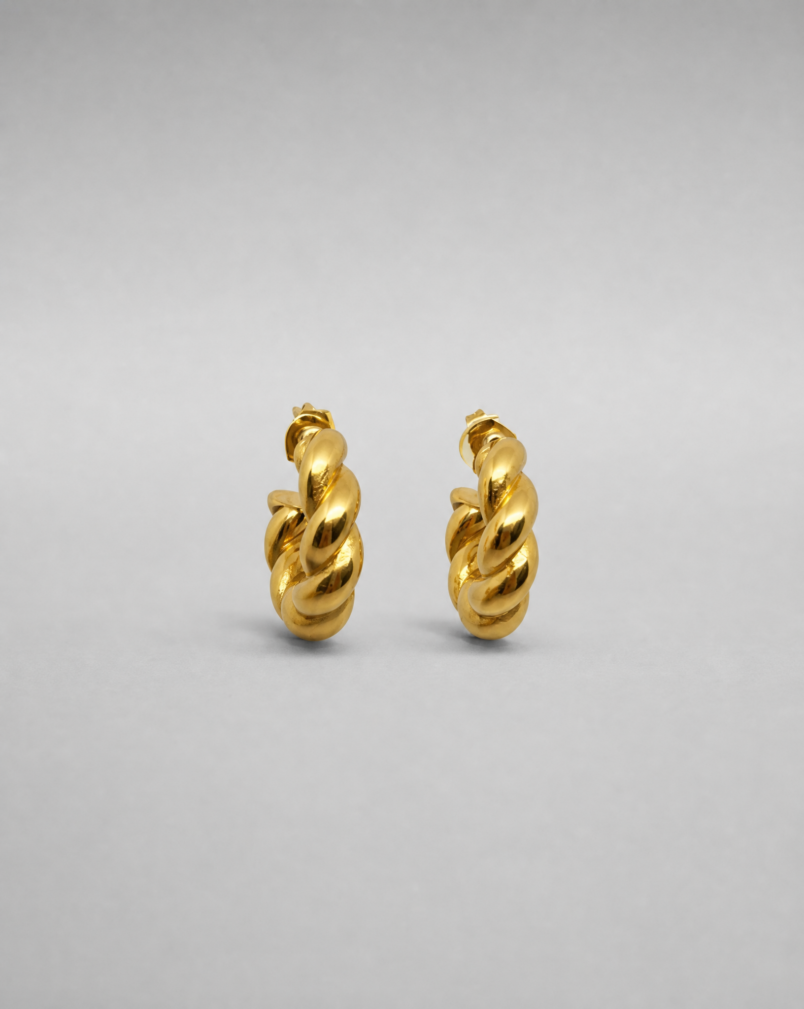 HULMA CHUNKY EARRINGS