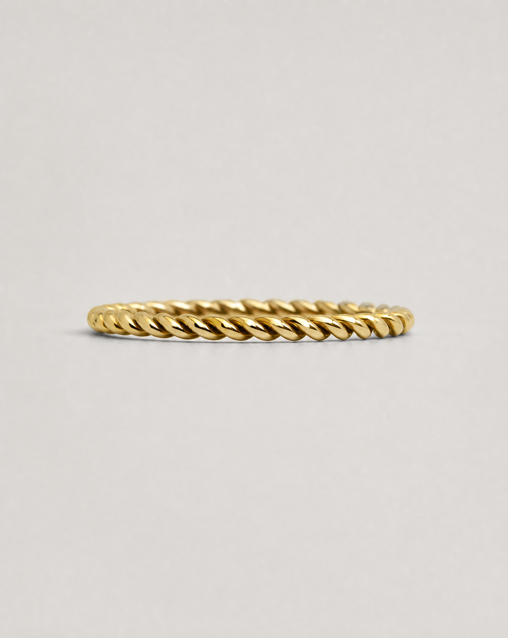 SINULID THIN RING